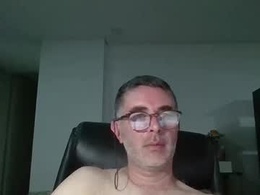 Screen Grab from andres_sb