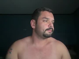 Screen Grab from andy9527cr