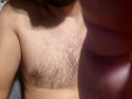 Screen Grab from andyroony