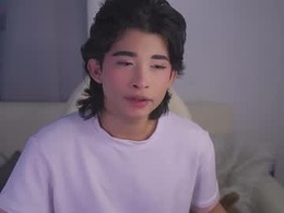 Screen Grab from angel_yuhogg