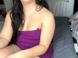 Screen Grab from angela_lexxy