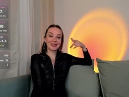 Screen Grab from angelikax