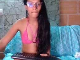 Screen Grab from angelitaa_hot