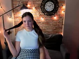 Screen Grab from angely_lilly