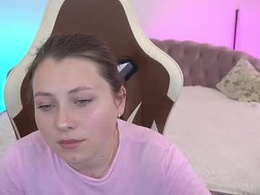 Screen Grab from angieshyy