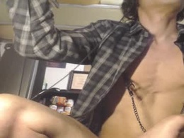 Screen Grab from anilyseardor