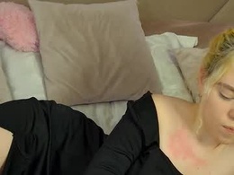 Screen Grab from annadelons