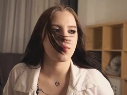 Screen Grab from annarebik