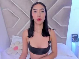 Screen Grab from annelisee_