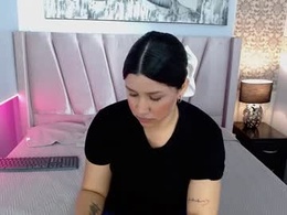 Screen Grab from annie_catt_