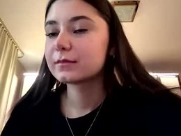 Screen Grab from annisshatek