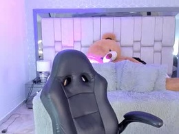 Screen Grab from anthonellasweet_