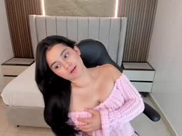 Screen Grab from antonellagil1