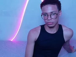 Screen Grab from apolo_night