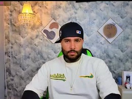 Screen Grab from apolo_ryder