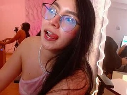 Screen Grab from april_tay1