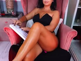 Screen Grab from aqueenmonica