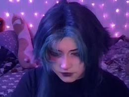 Screen Grab from ari_corn