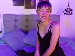 Screen Grab from aria_crown