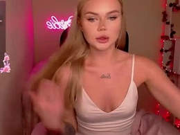Screen Grab from ariana_blissx