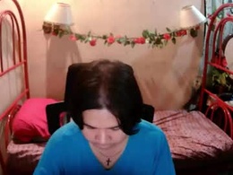 Screen Grab from arianbloom