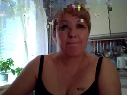 Screen Grab from arielxloveresss