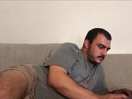 Screen Grab from artyparty818