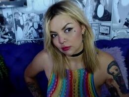 Screen Grab from ary_ricci