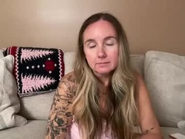 Screen Grab from ashley_lou