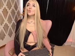 Screen Grab from ashleyvalirya