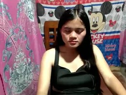 Screen Grab from asian_queenlover25