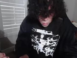 Screen Grab from astertruong