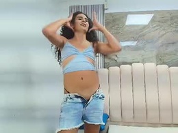 Screen Grab from atenea_sexxx