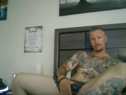 Screen Grab from athletic_skater779