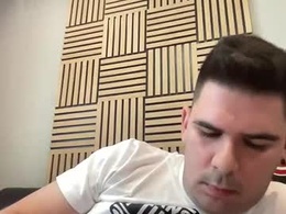 Screen Grab from attila_csontos