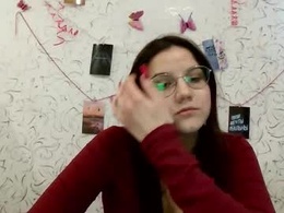 Screen Grab from aurora_breeze