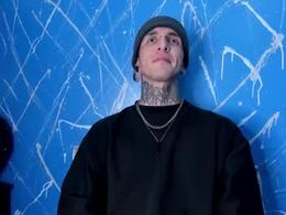 Screen Grab from austtin97