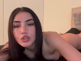 Screen Grab from ava_delightt