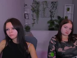 Screen Grab from avelynmelll