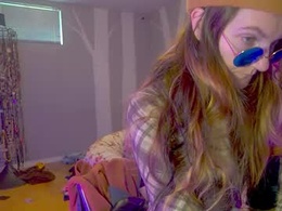 Screen Grab from awesomeblossommm