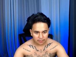 Screen Grab from axel_cummer