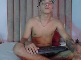 Screen Grab from axelmorrys
