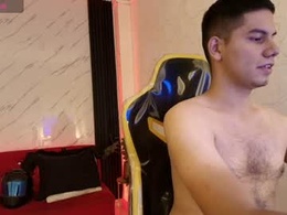 Screen Grab from axelroyx