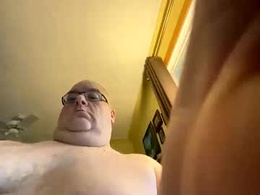 Screen Grab from b1gh0rnyguy