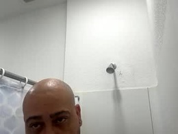 Screen Grab from b1glongnhard