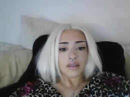 Screen Grab from b_girl99