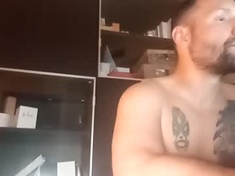 Screen Grab from babakeror