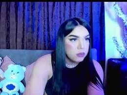 Screen Grab from babyhot_zaam