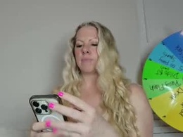 Screen Grab from baileysinsxo