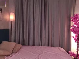 Screen Grab from balerina_capucinnooo